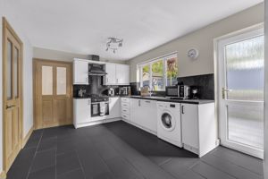 Photo 11- click for photo gallery